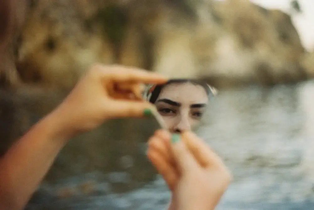 Annales akashiques : 8 idées reçues à oublier (et pourquoi une lecture guidée change tout)
